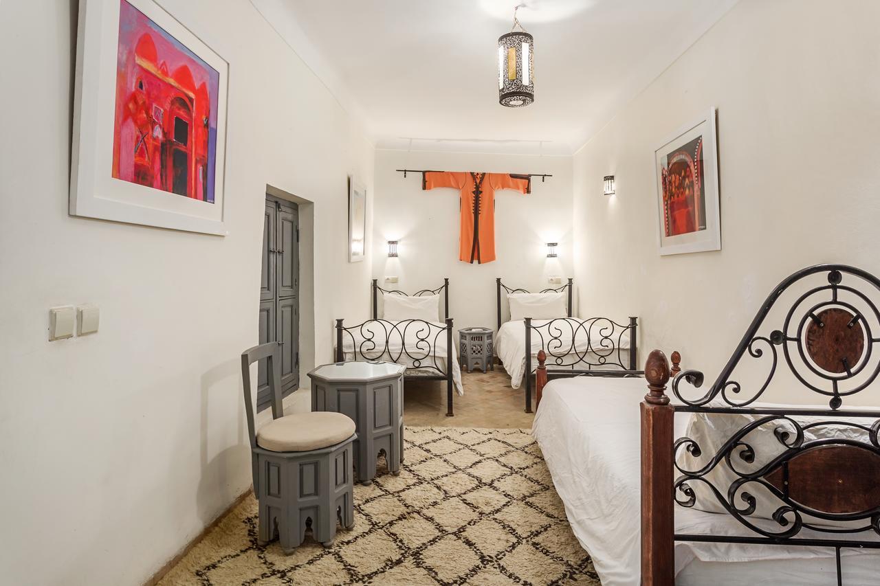 Large Twin Room,693287766:JPEG